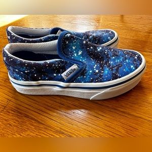 Vans Boys Glow in the dark Galaxy size 10.5